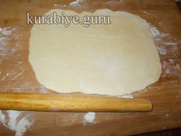 Пирог с омлетом и шкварками к завтраку 