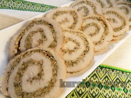 М’ясний рулет з горіхами 