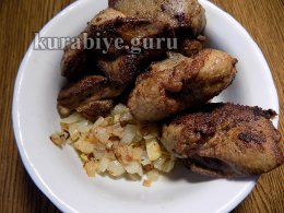 Рулетики із кабачків з курячим паштетом