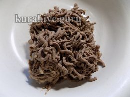 Рулетики із кабачків з курячим паштетом