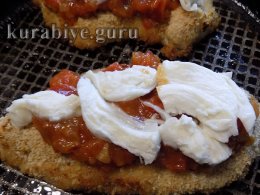 Куриная котлета со спагетти из цуккини 