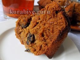 Медовый пирог с черносливом
