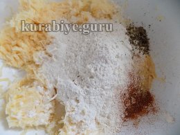 Канапе з лососем на сирному печиві