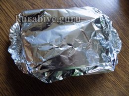 Баранина запечена з баклажановим соусом 