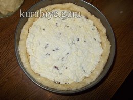 Творожный пирог из заварного дрожжевого теста 