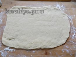 Маковий рулет, завиванець з маком