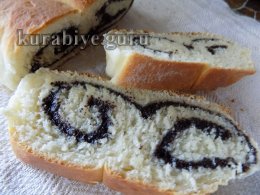 Маковий завиванець у пергаменті