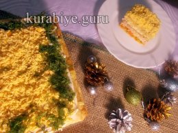 Закусочний торт з корейською морквою
