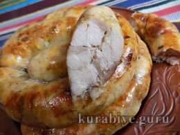 Ковбаса домашня з курятини у духовці