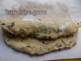 Традиційний німецький штолен з марципаном 