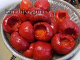 Перець чері фарширований фетою на зиму 
