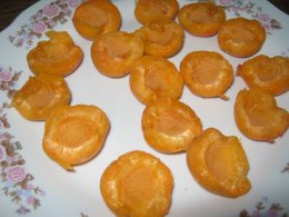 Закуска с творогом и абрикосами