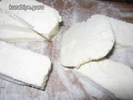 Сир халумі смажений на сковороді з овочевим рагу