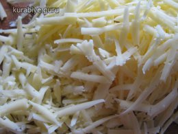 Салат із копченою куркою та капустою