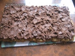 Кофейно-ореховые пирожные с трюфельной прослойкой