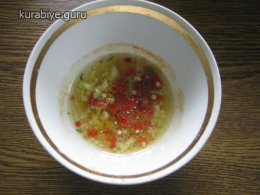 Гострий салат із курячих шлуночків