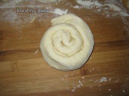 Сырные лепешки с начинкой