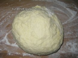 Спиральный пирог с вишней