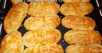 Булочки с сыром из слоёно-дрожжевого теста