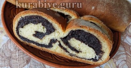 Маковый рулет в пергаменте