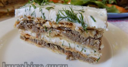 Закусочный печёночный торт с сырным кремом
