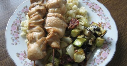 Салат с кускусом и запеченными овощами
