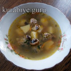 Грибной суп с фрикадельками 