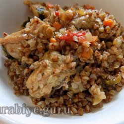 Гречневая каша со свининой и овощами