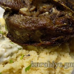 Баранина запечённая с баклажановым соусом 