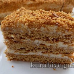 Торт медовик класичний 