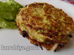 Оладьи из кабачков с сыром