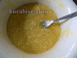 Запечений омлет із сиром і грибами