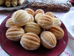 Горішки Експрес з горіховою начинкою 