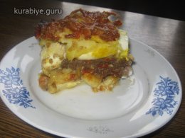 Картофельная запеканка с фаршем в духовке