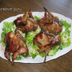 Перепел, запечённый в духовке с салатом из кускуса 